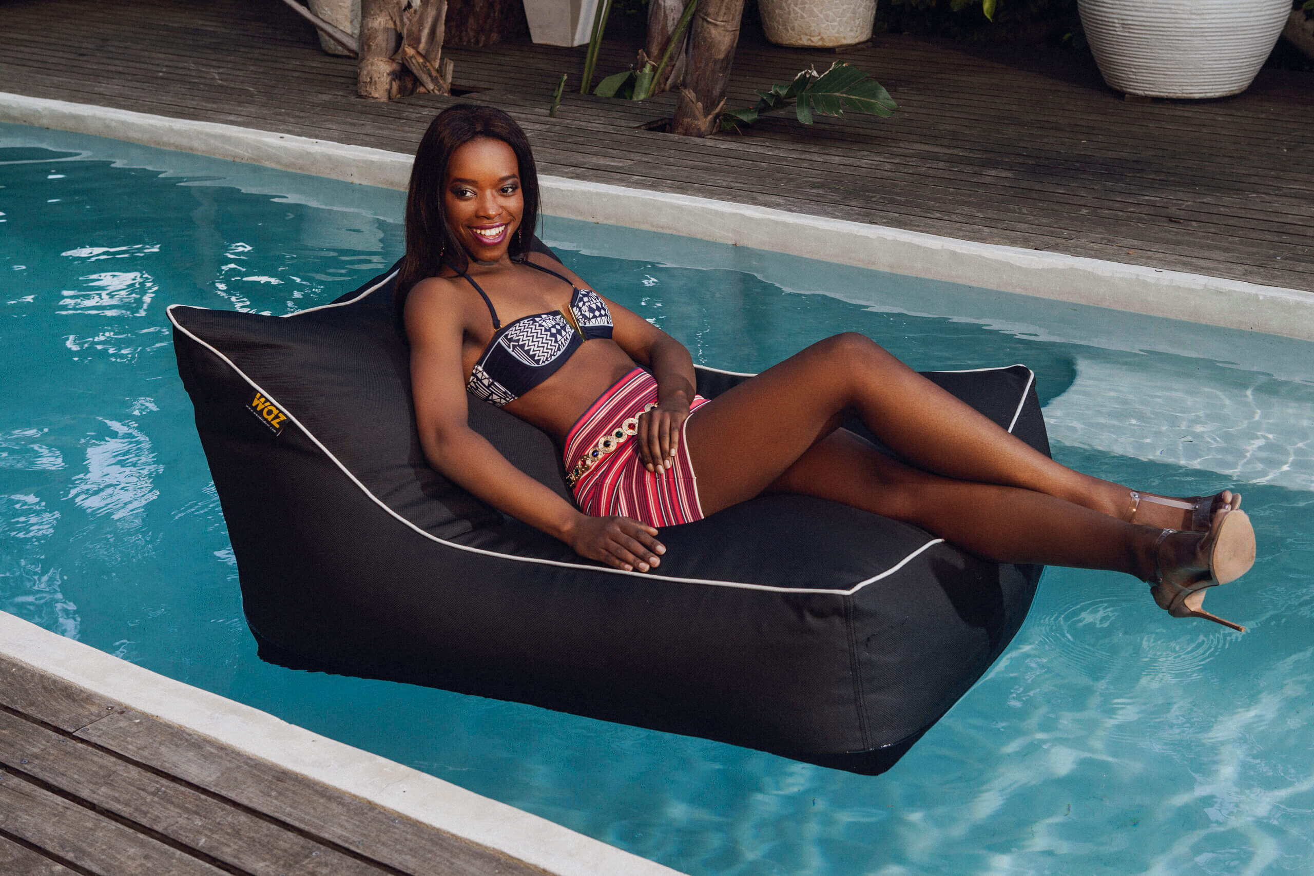 European Lounger gallery image 60