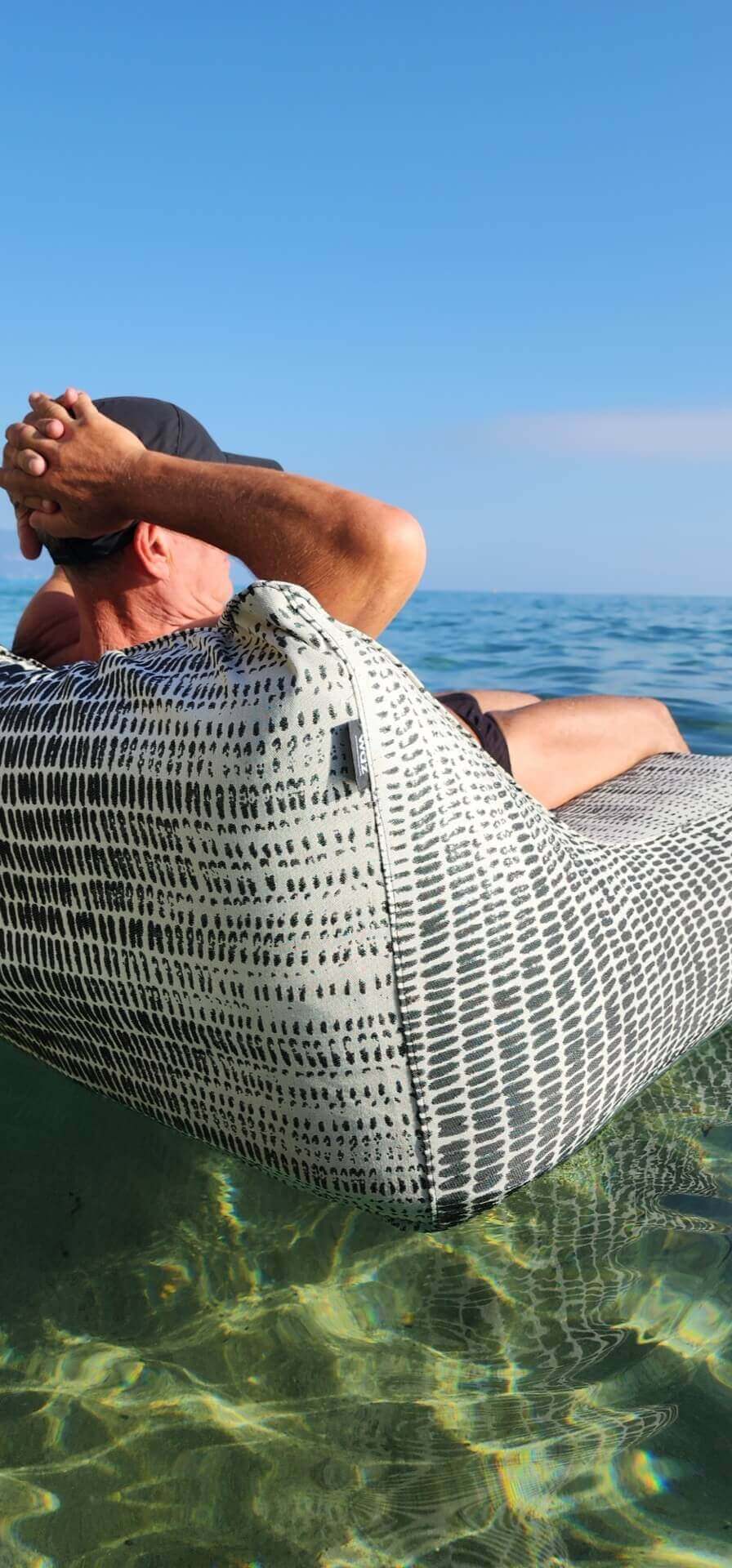 European Lounger gallery image 42