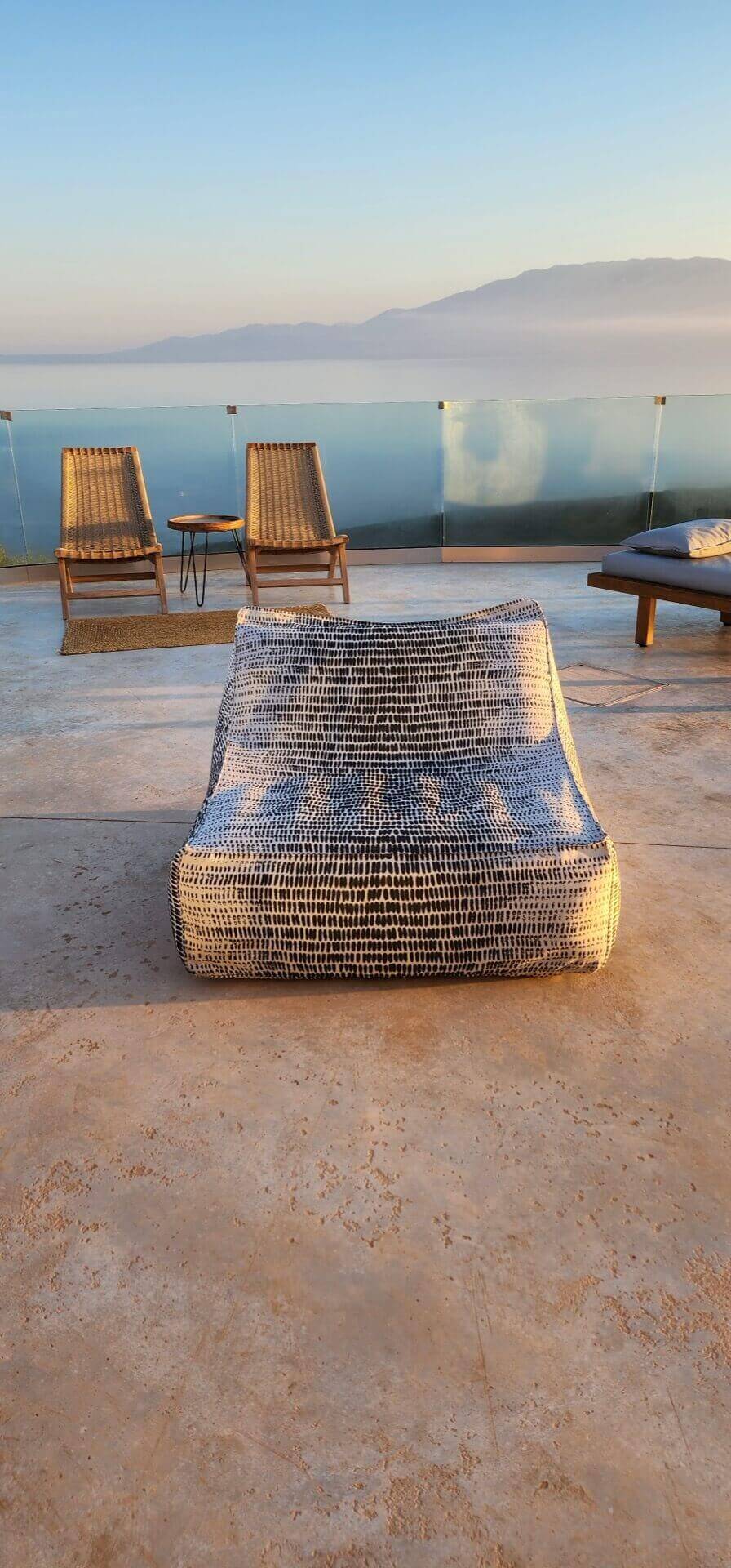 European Lounger gallery image 43
