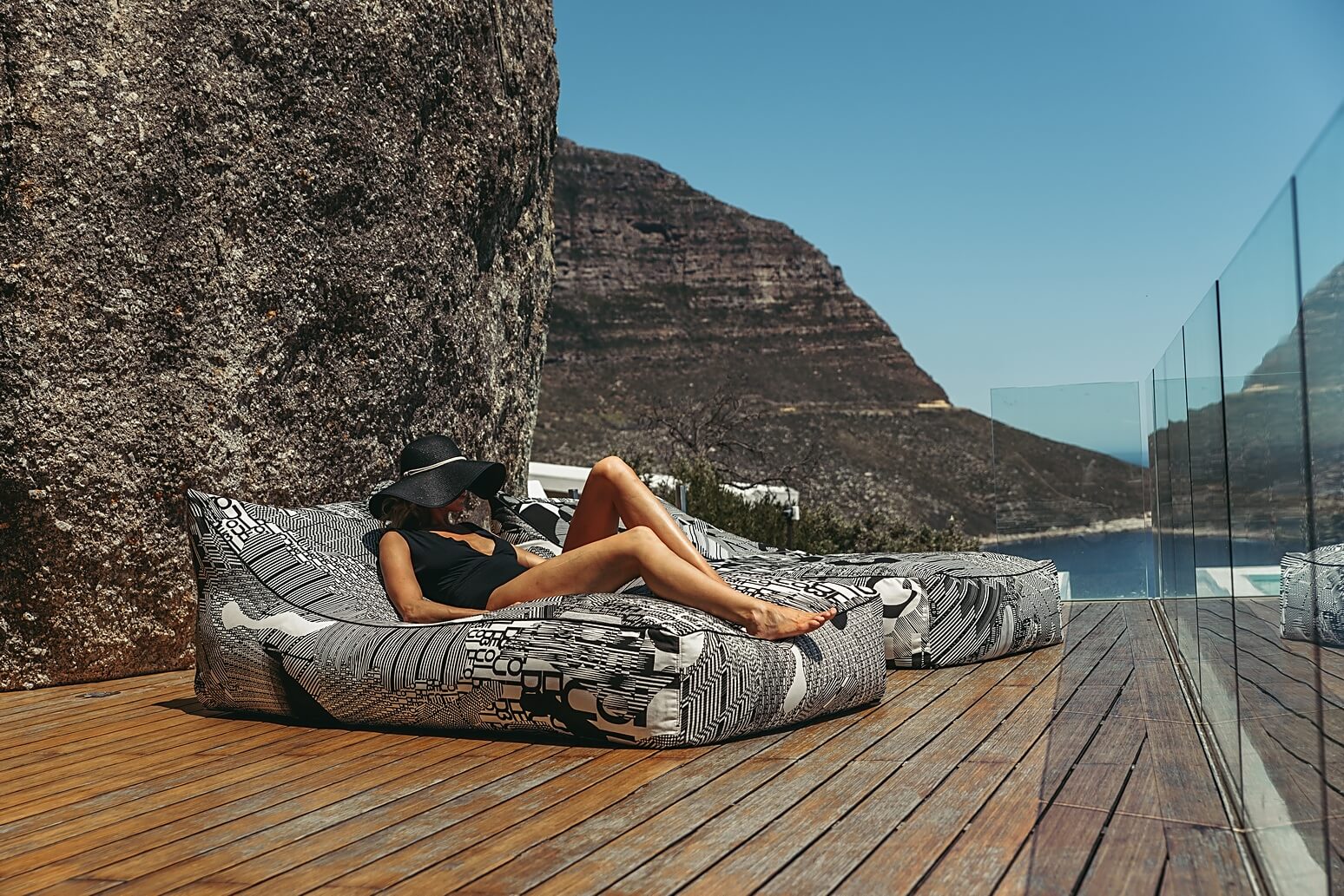 European Lounger XL gallery image 11